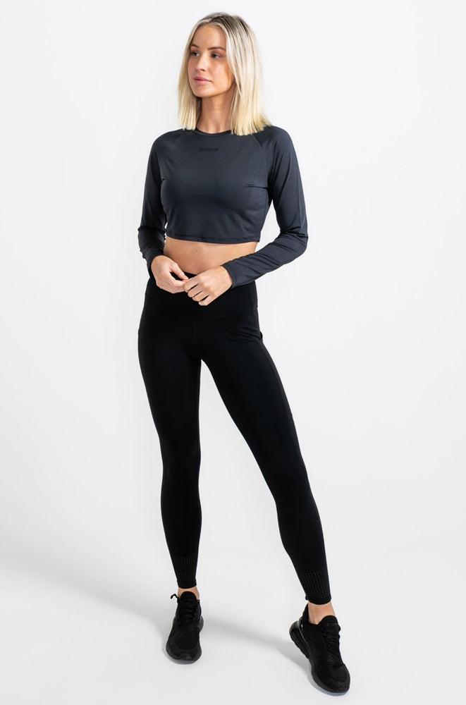 
                  
                    Load image into Gallery viewer, Performance Long Sleeve Crop - Black
                  
                