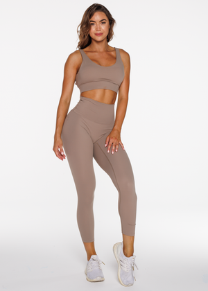 
                  
                    Load image into Gallery viewer, Signature Leggings - Chai
                  
                